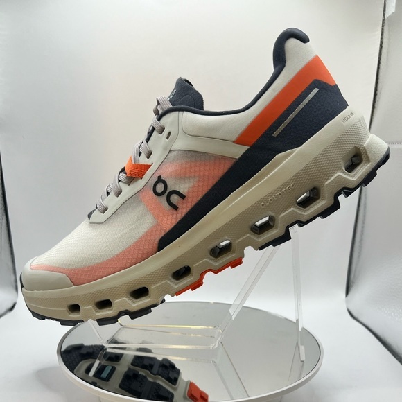 On Running Shoes - NWOT - On Running - New womens Cloud Vista US SIze 8